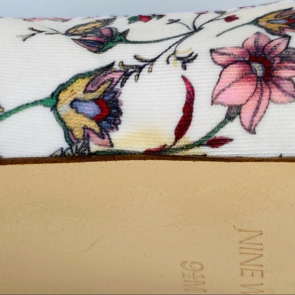 3.75@ Nine West Emmala White Spring Floral Pump - Picture 14 of 15